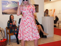 Fashion Show in der Contemplor Galerie Wien am 14. 03. 2024